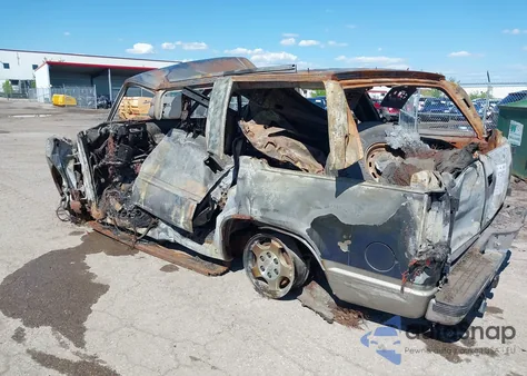 1999 Chevrolet Tahoe Ls from USA, damaged, VIN 1GNEK13R3XJ455517
